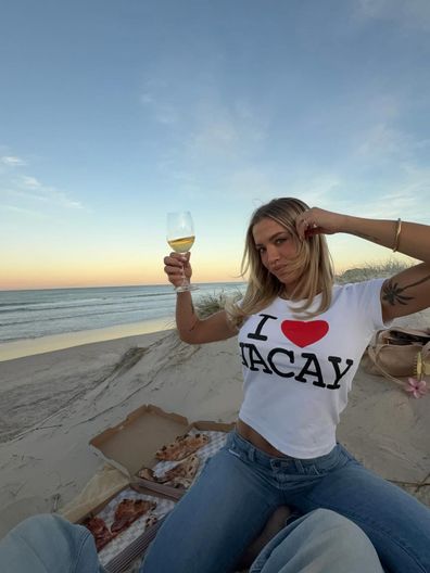 Tammy Hembrow softlaunches new boyfriend 