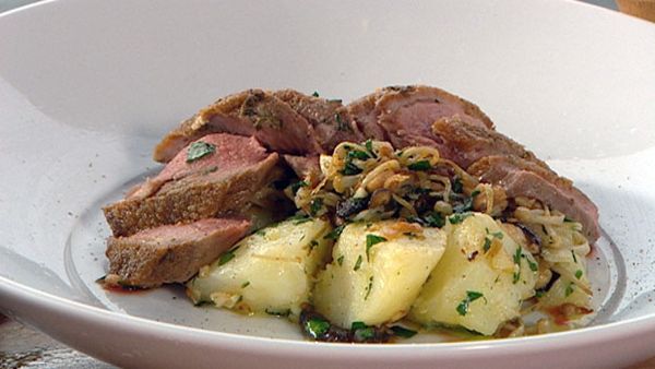 Thyme & salt crusted duck breast with garlic mushroom and potato