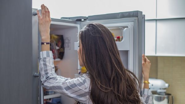 This hack will get rid of odour in your fridge.
