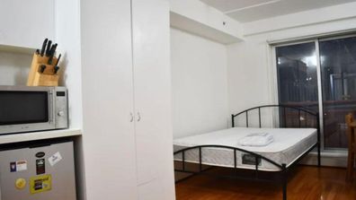 A Melbourne studio apartment which carries an asking rental price of $280 per week.
