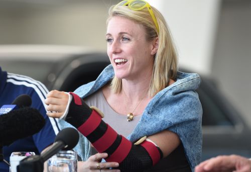 Sally Pearson shortly after the injury, in June last year. (AAP)