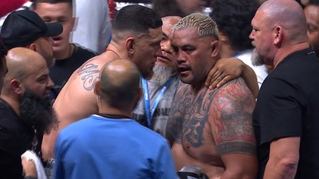 Sonny Bill Williams concedes fighting career might be finished after Mark Hunt defeat