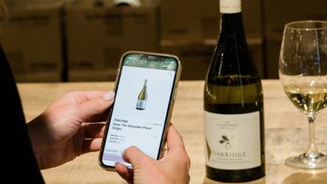 A﻿ussie drinkers will be soon be able to find their favourite tipple with their mobile phone.Booze shop, Dan Murphy&#x27;s is launching a ﻿feature which will let shoppers track down that wine or other drink they loved, but don&#x27;t know how to find.