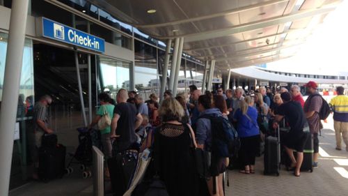 Alarm at Perth Airport forces up to 1500 passengers to flee