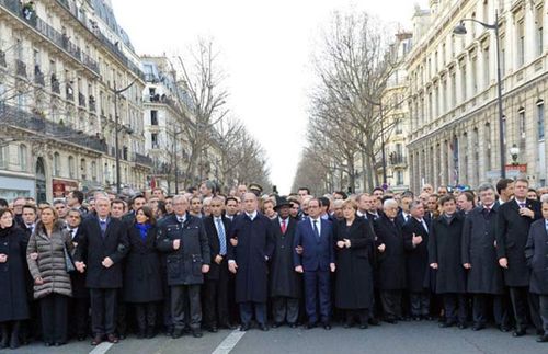 Israeli newspaper 'photoshops' female leaders from Paris march