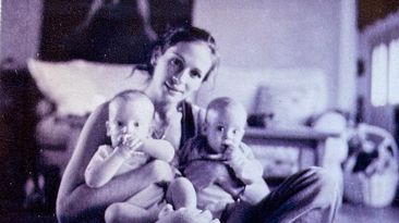 Julia Roberts with her twins