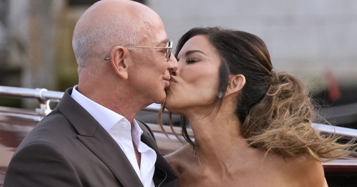 First look at Jeff Bezos' Venice wedding as A-listers arrive