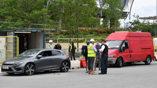 Police conduct blast explosion at US London embassy building site