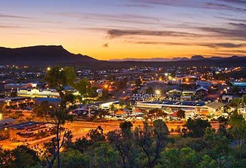 Alice Springs at sunset (Getty)
