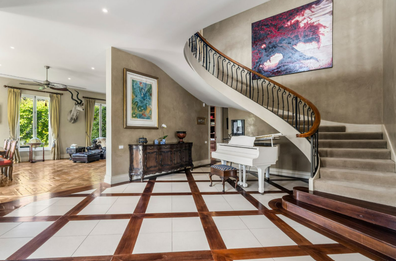 Home previously owned by an Aussie tennis legend in Brighton, Victoria, hits the market.