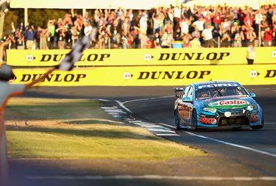 Mostert passed Whincup, who had fuel issues, on the 161st and final lap. (Getty)
