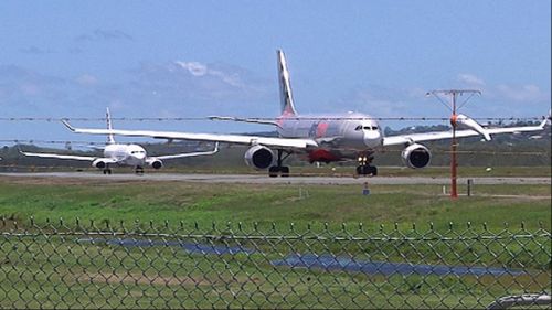 Gold Coast residents furious over changes to airport flight path 