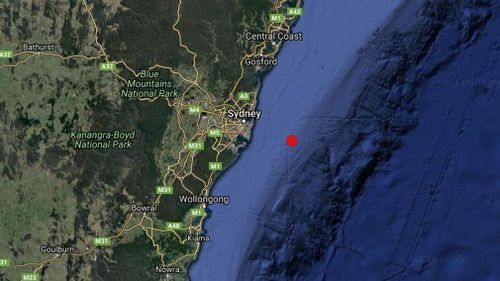 Earthquake strikes off north Sydney coast