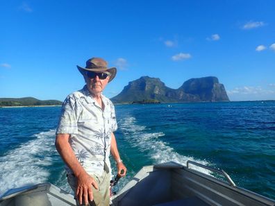 Why only 400 people at a time can visit lord howe island in australia