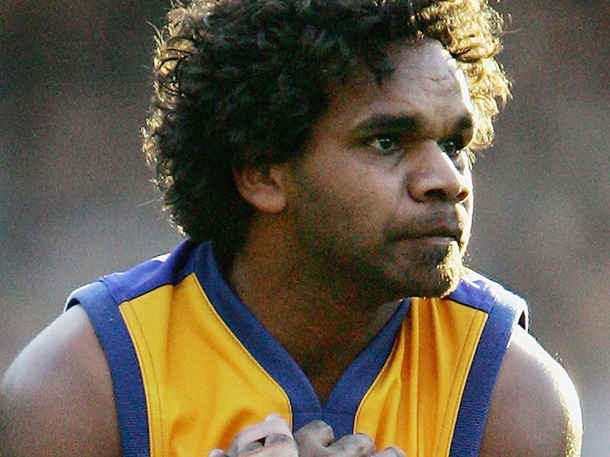 Actor Ernie Dingo claims West Coast Eagles are losing because club ran  'sacred' symbol on jersey