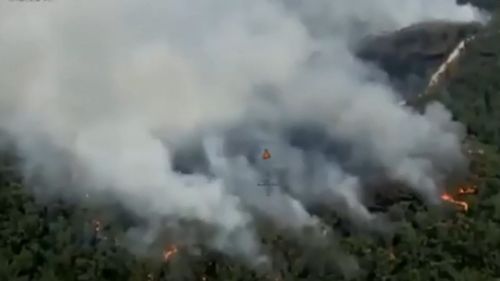 Reconnaisance flights by the NSW RFS show up to nine bushfires burning in remote bushland in the Blue Mountains. (NSW RFS)