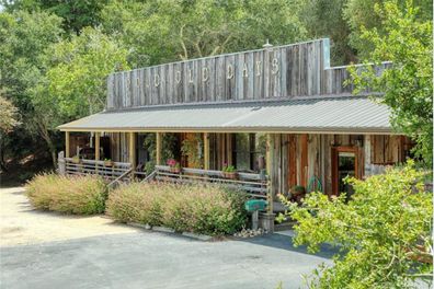 pismo beach tree house zillow gone wild