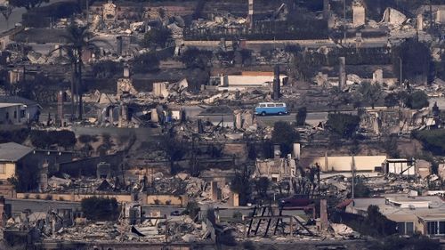 Pacific Palisades fire burning in Malibu