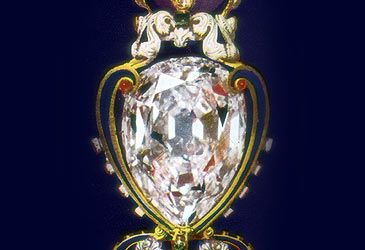 The 530-carat Great Star of Africa was cut from which rough diamond?
