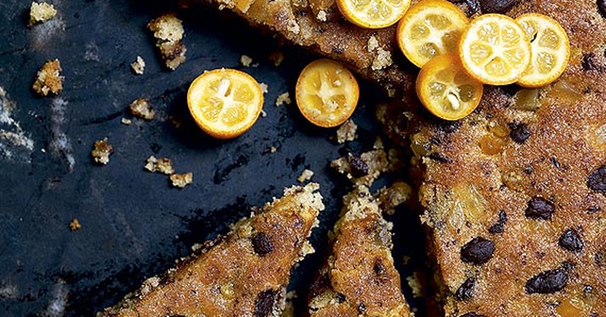 Orange, almond, ginger and bitter chocolate cake - 9Kitchen