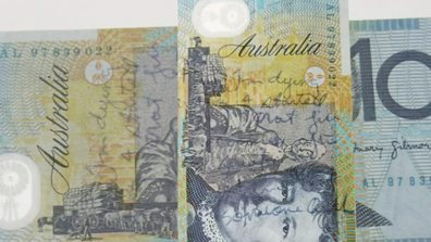 When Long was arrested he confessed to a police officer who scribbled it on a 10 dollar note.