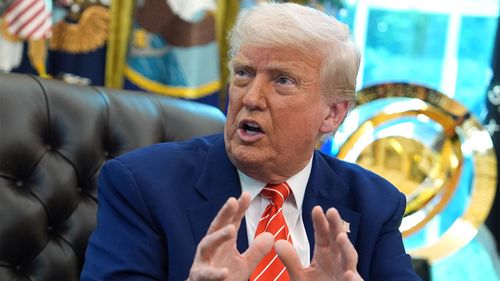 Donald Trump ve Elon Musk arasında sert bir tartışma yaşanıyor.
