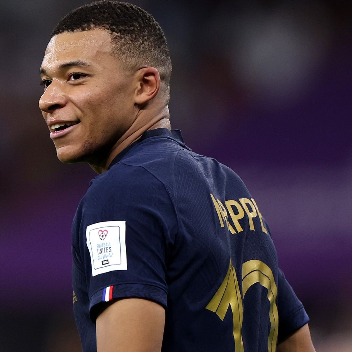 Kylian Mbappé leads France past Poland 3-1 at World Cup