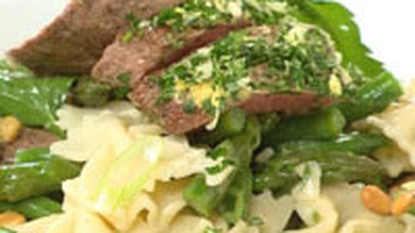 Gremolata lamb salad