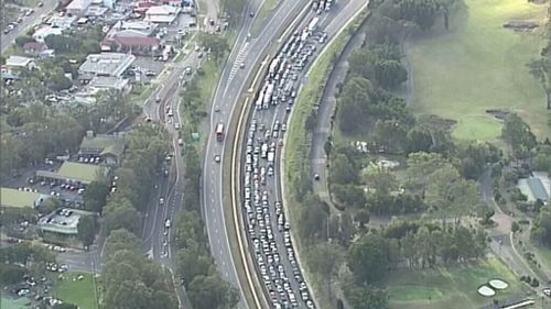 Traffic along the M1.(9NEWS)