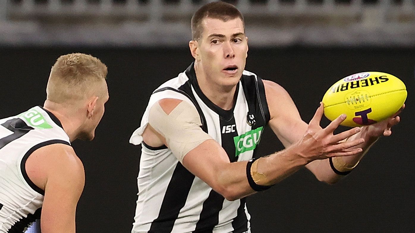 American AFL star Mason Cox delivers slapdown over US viral clip of 'no pads' football