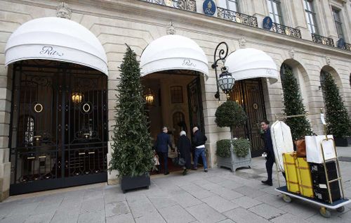 The Ritz, Paris auctions its luxury pieces