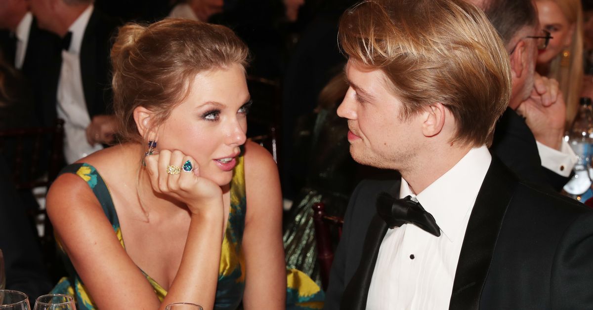 Joe Alwyn speaks about breakup from Taylor Swift more than a year later