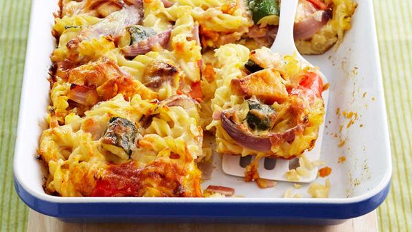 Bacon and zucchini pasta bake