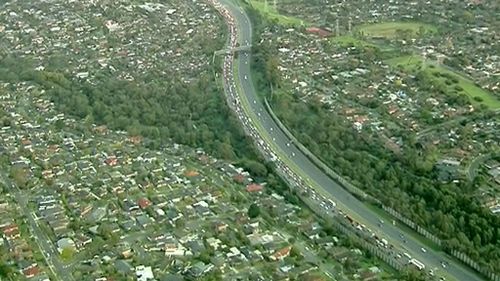 Commuters are advised to avoid the area and take the East Link if they can. (9NEWS)