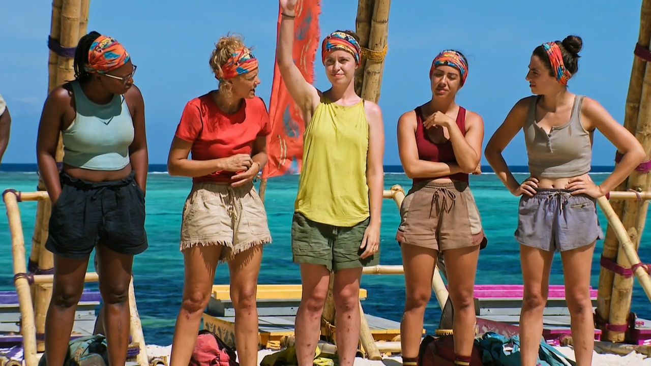 Watch Survivor Season 45 Episode 8: Following a Dead Horse to Water - Full  show on CBS