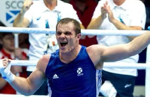 Levelle, who won bronze for Scotland in boxing at the Glasgow Commonwealth Games, now lives in Melbourne.