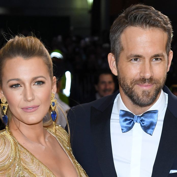 Ryan Reynolds sorry for plantation wedding with Blake Lively - Los Angeles  Times