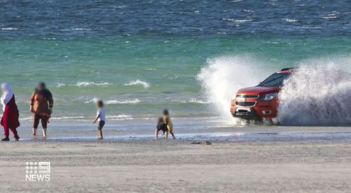 Wallaroo beach ute fine