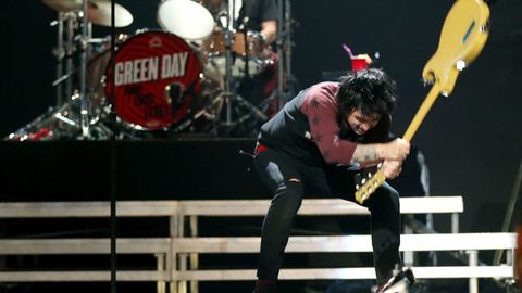 Watch: Green Day frontman sent to rehab after on-stage tantrum