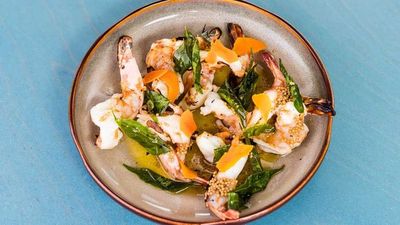 <a href="http://kitchen.nine.com.au/2017/02/10/14/19/chargrilled-prawns-with-pickled-turmeric-brown-butter-and-crispy-curry-leaves" target="_top">Banksii's chargrilled prawns with pickled turmeric, brown butter and crispy curry leaves</a><br />
<br />
<a href="http://www.banksii.sydney/" target="_top">Banksii Restaurant, Sydney NSW</a>