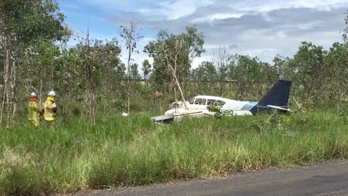 Pilot taken to hospital after light plane crash near Mareeba, north Queensland