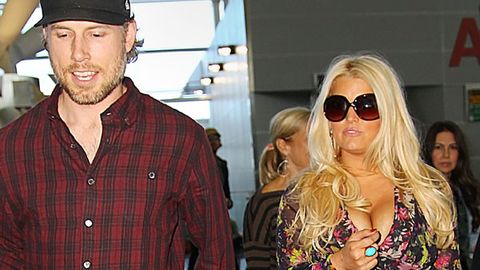 Jessica Simpson planning to marry as soon as baby is born