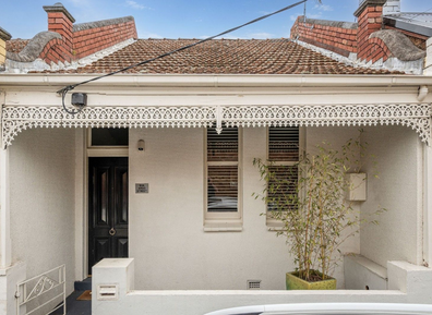 A charming two-bedroom Victorian in Melbourne's South Yarra eventually sold for $1.28 million after it was passed in at auction.
