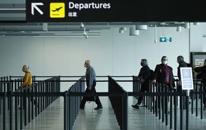 Victorians confused and frustrated about last minute Brisbane border closure