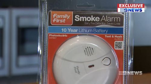 Fire safety experts want ionisation smoke detectors to be banned in WA. Picture: 9NEWS