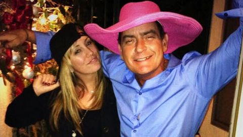 Charlie Sheen's adult film star fianc&#233;e in a rush to have his babies