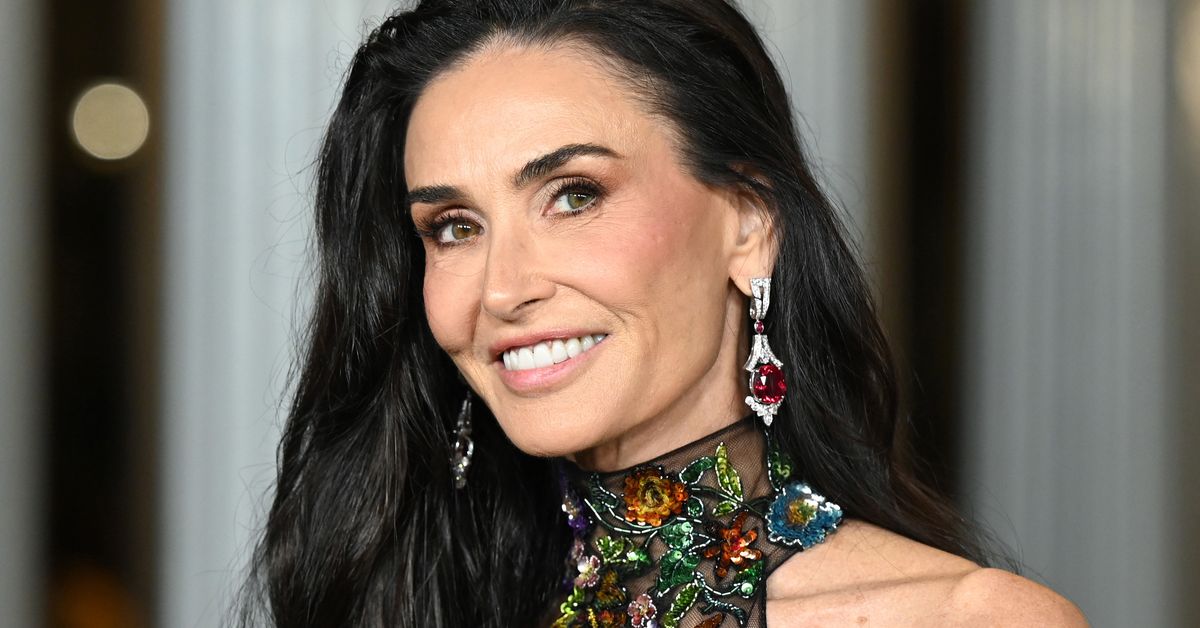 Demi Moore stuns at A-list gala in embellished naked dress