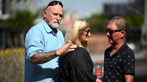 Les parents de Maddison Jane Parrott devant le Geelong Magistrates Court