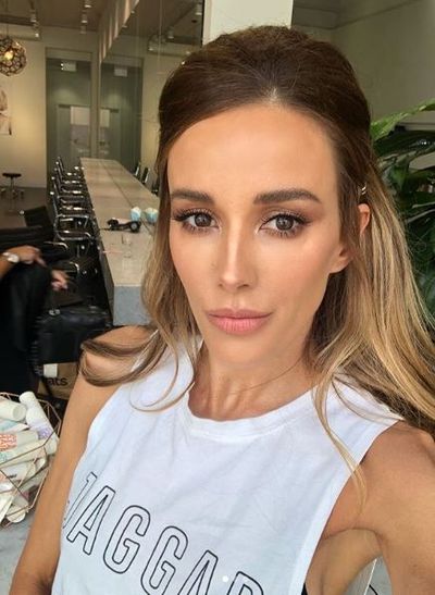 <p>The 2018 Brownlow
Medal is just hours away and for the wives and girlfriends of the AFL players,
that means it’s time to get down to business. Getting glammed up.</p>
<p>Sure to steal the
limelight from their footy-playing partners, the ladies are busy putting the
finishing touches on their looks for the evening. </p>
<p>The wife of former Geelong champion Jimmy Bartel, <a href="https://style.nine.com.au/2018/09/23/20/52/nadia-bartel-maternity-style" target="_blank" title="Nadia Bartel">Nadia Bartel</a> and Queen of the WAGs, <a href="https://style.nine.com.au/2018/05/25/09/04/bec-judd-wardrobe-style-beauty-makeup" target="_blank" title="Bec Judd">Bec Judd</a>, are just some of the partners that have shared the getting-ready process with their Instagram followers.&nbsp;</p>
<p>Click through to see
the ladies pulling out all the stops for the 2018 Brownlow Medal red carpet.</p>