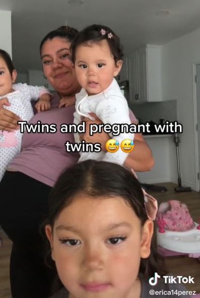 Mum of 5  twelvemonth  aged  miss  and 4  period  aged  twins finds retired  she is large   again with twins. 